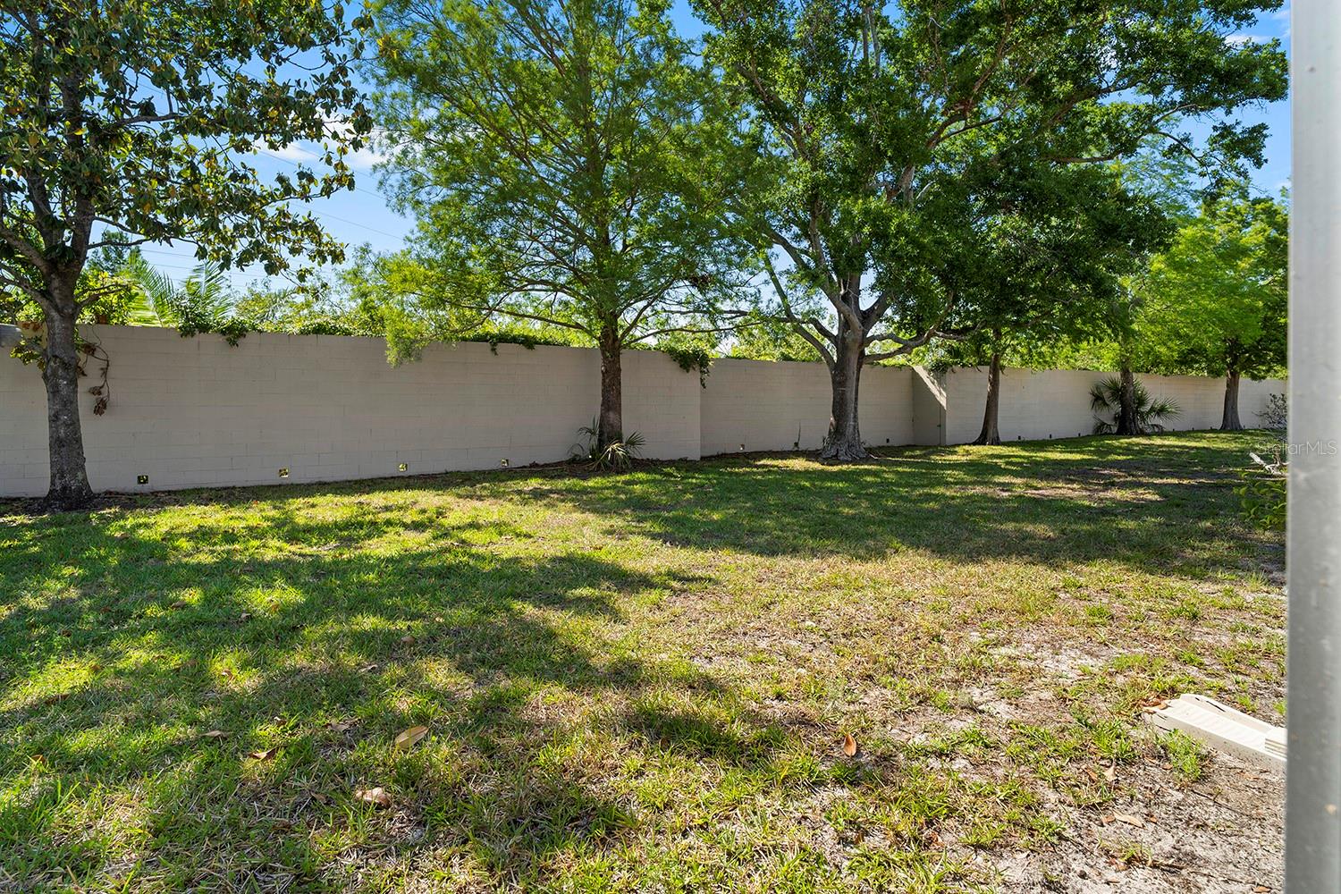 Image 27 of 33 For 10780 43rd Street N 702