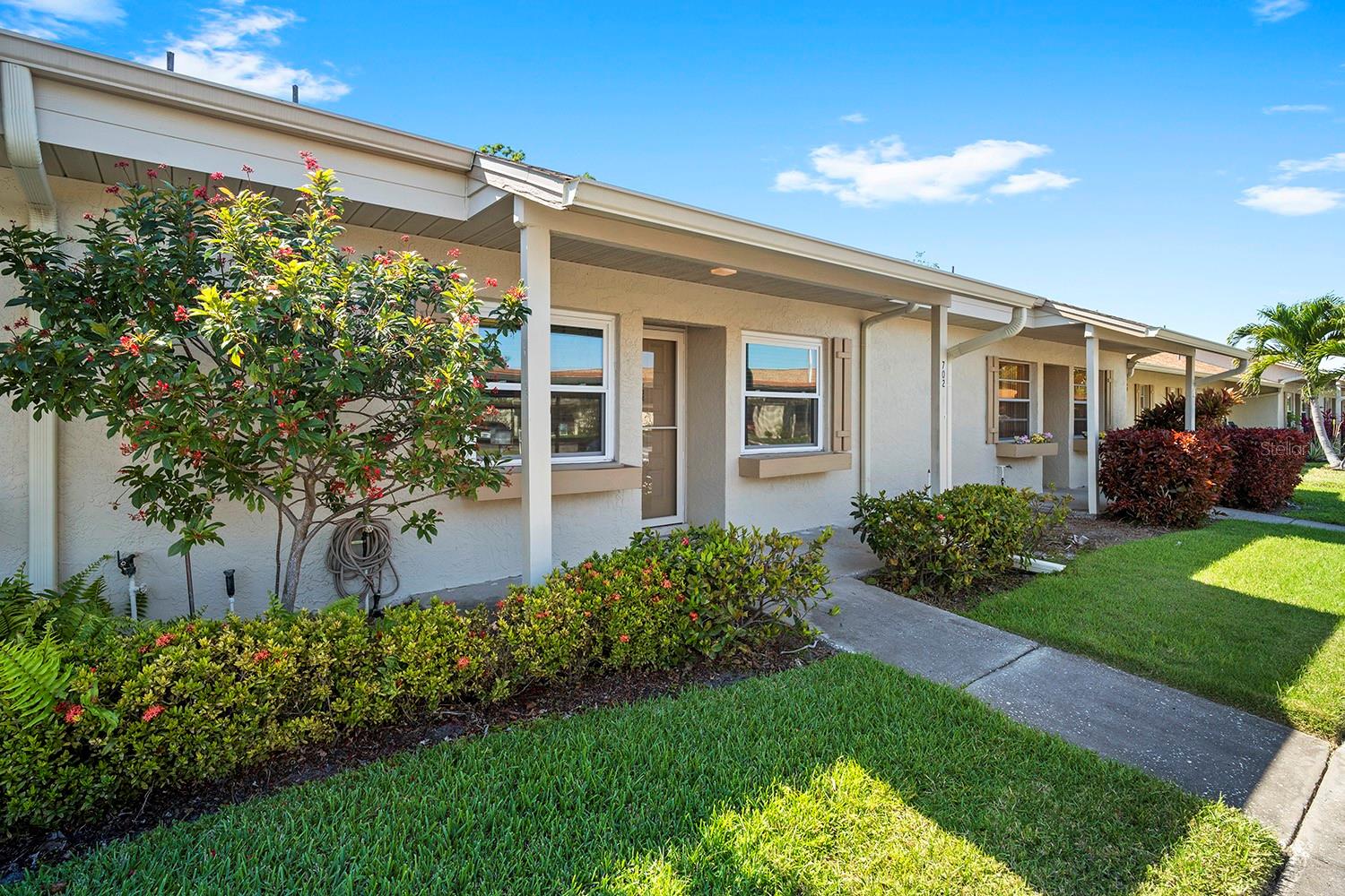 Image 31 of 33 For 10780 43rd Street N 702