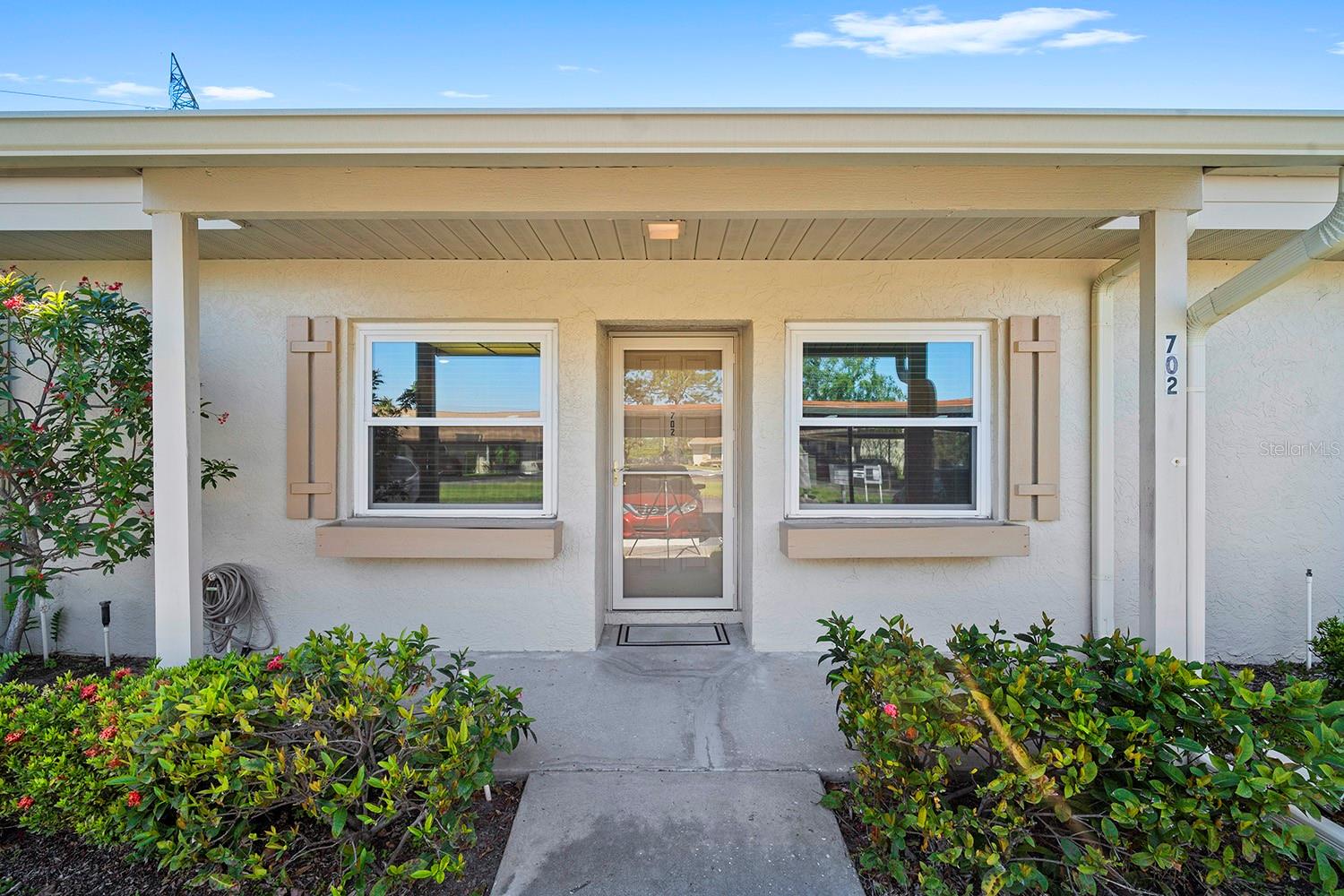 Image 6 of 33 For 10780 43rd Street N 702