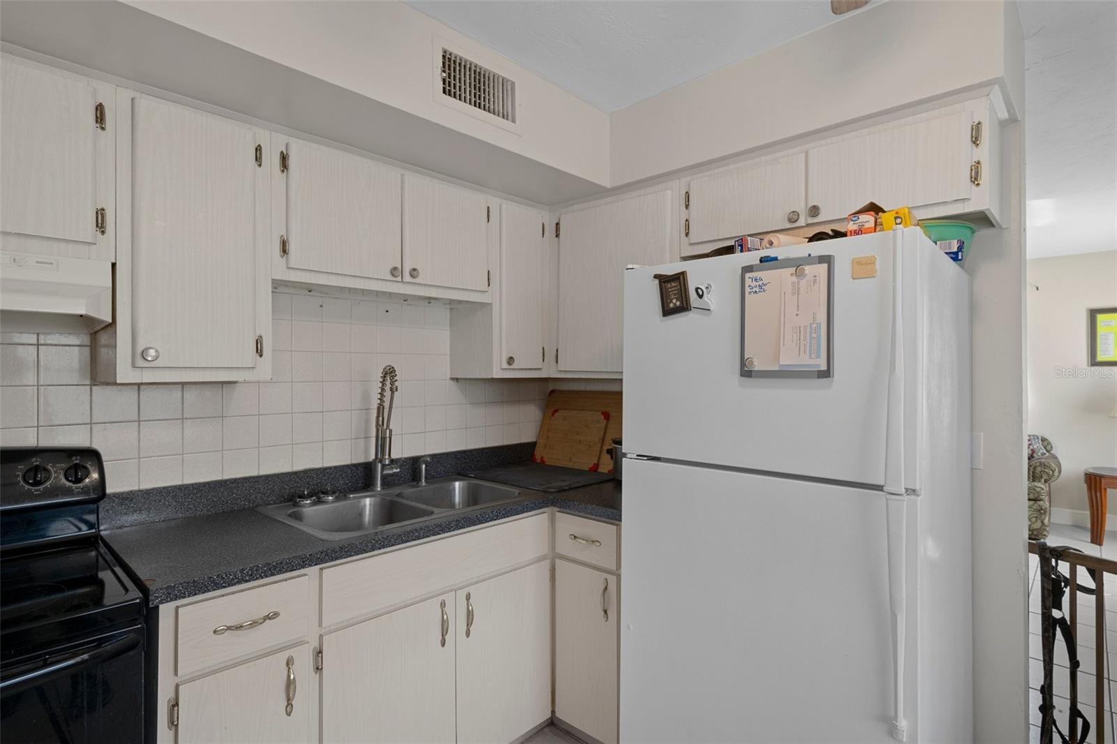 Image 5 of 11 For 3446 Dahlia Place