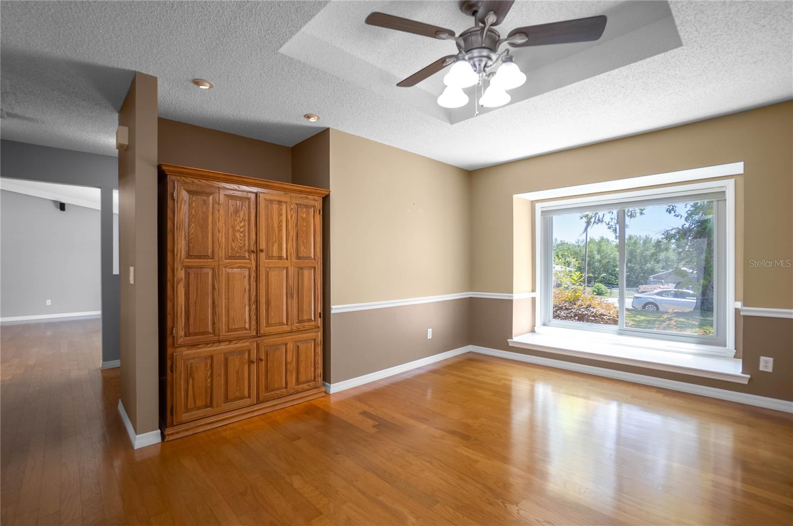 Image 20 of 51 For 3495 Foxwood Court