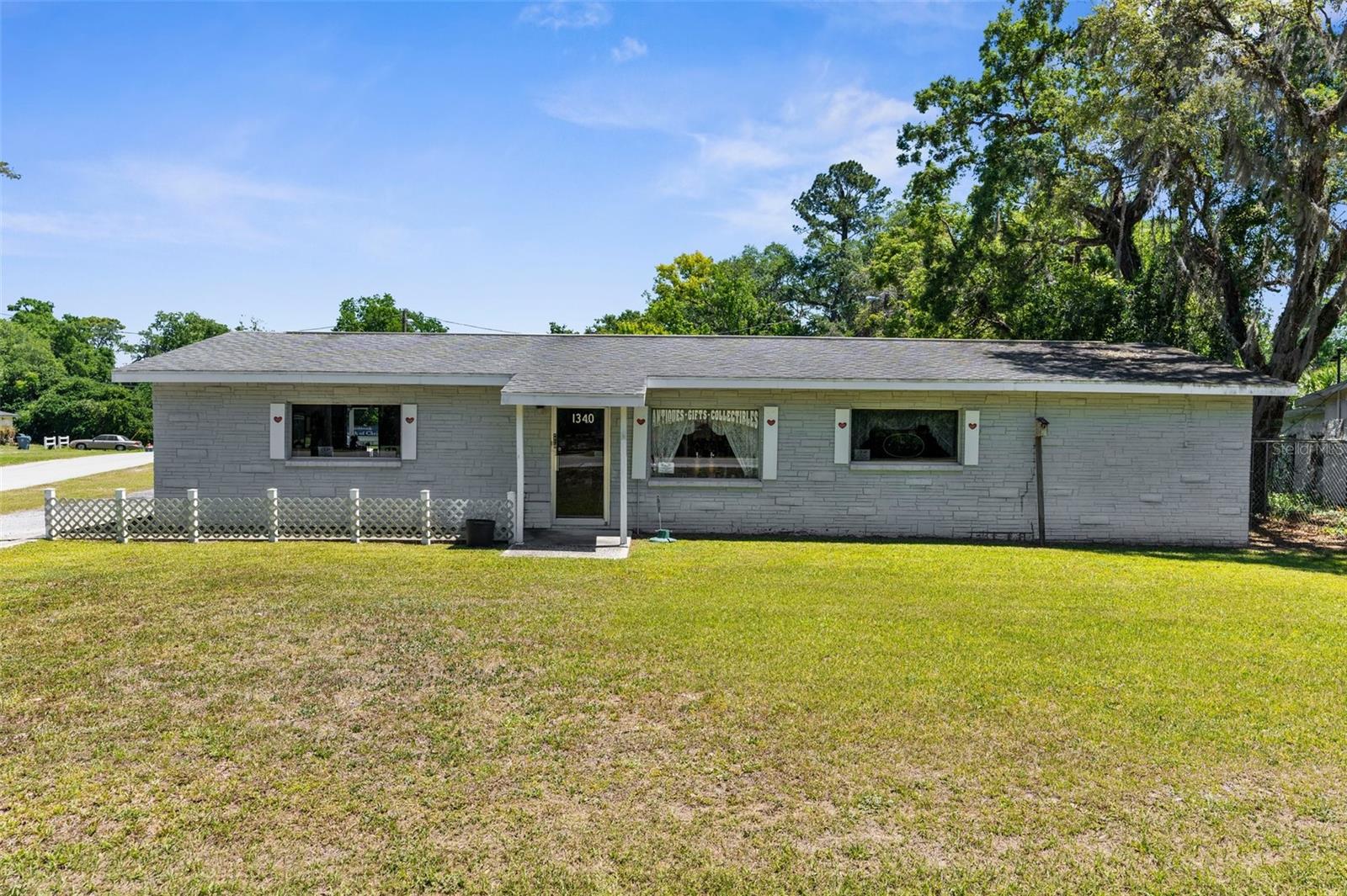 Image 2 of 40 For 1340 Howell Avenue