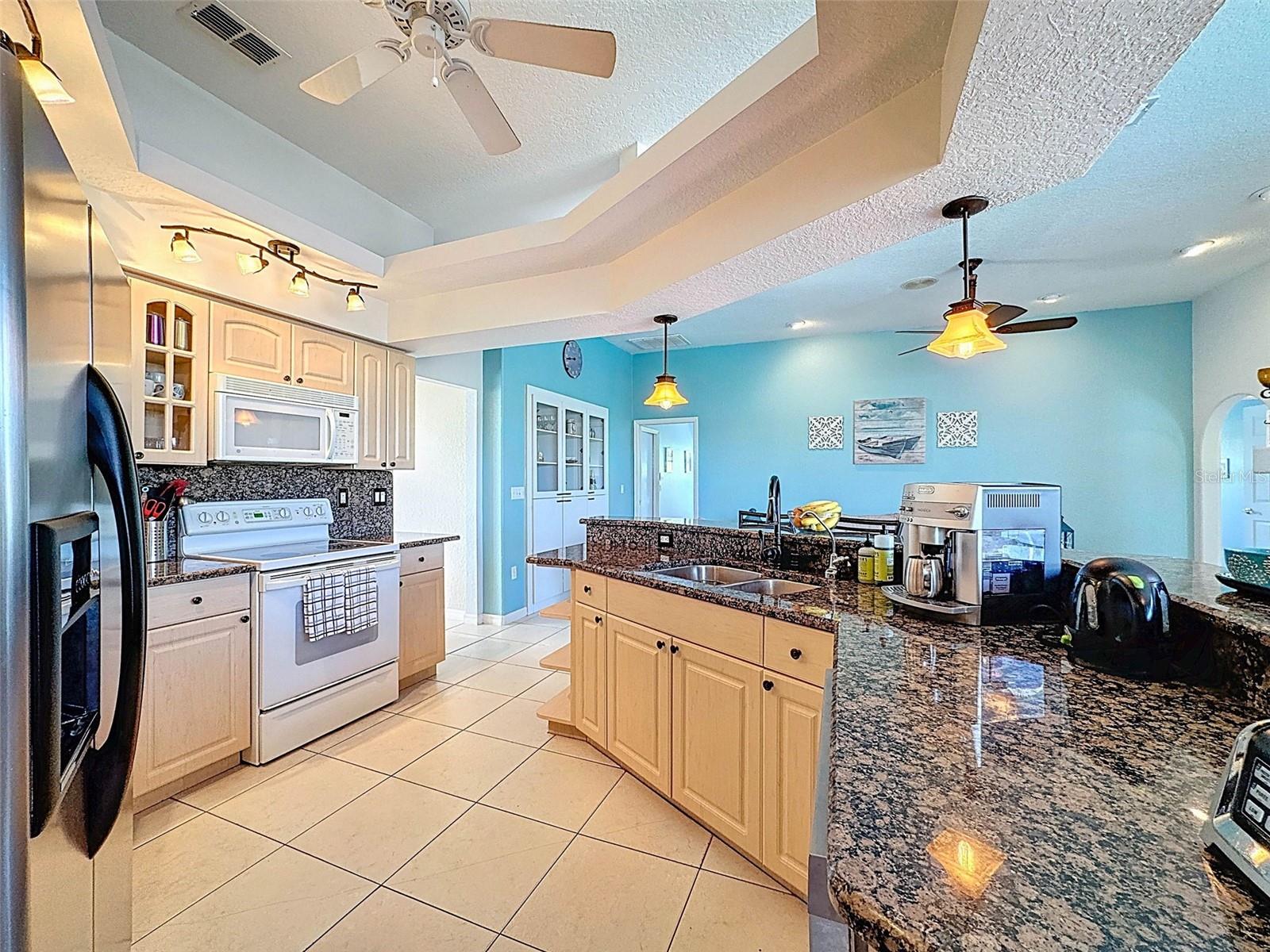 Image 22 of 67 For 8523 Regal Lane