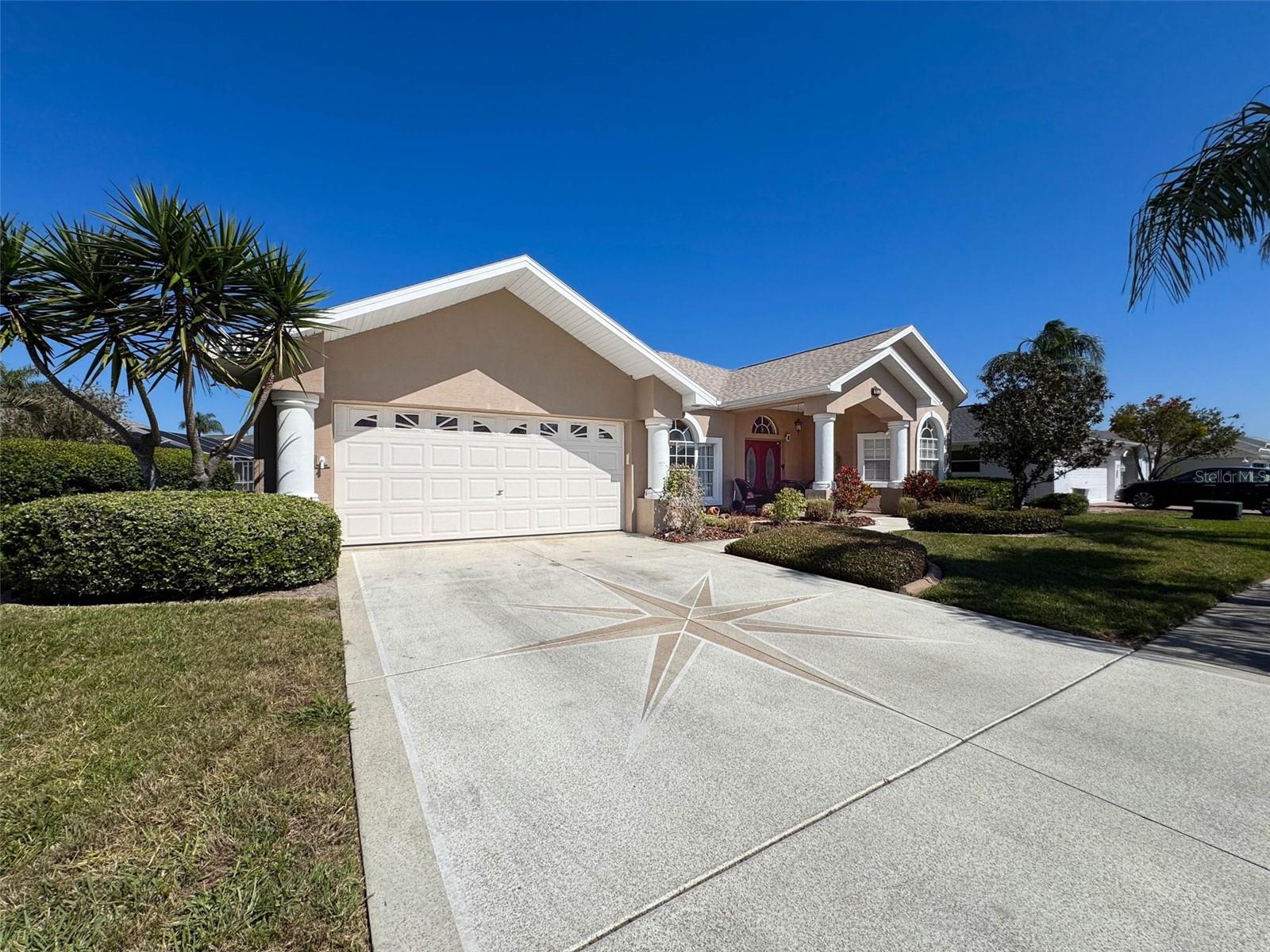 Image 4 of 67 For 8523 Regal Lane