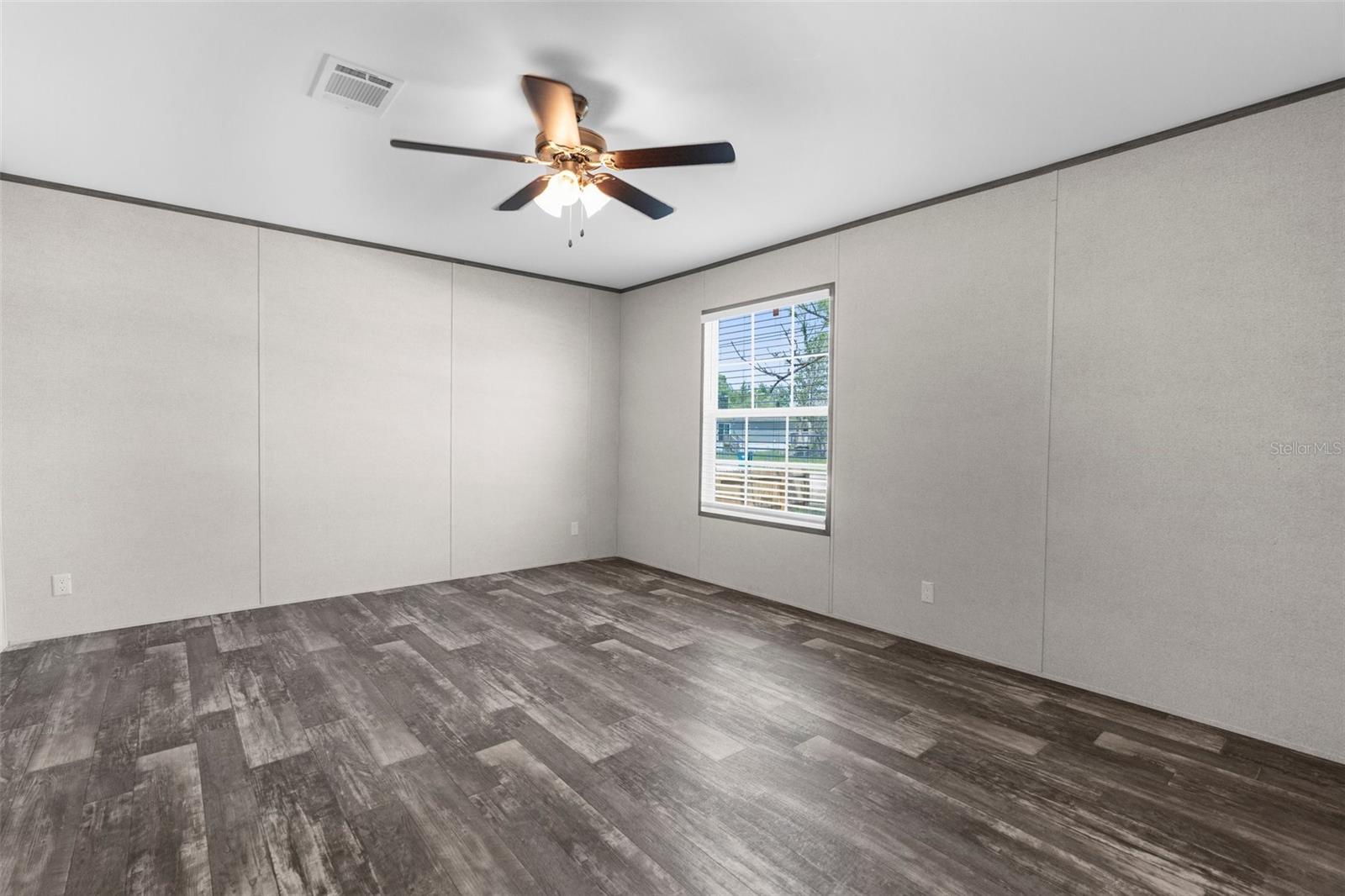 Image 18 of 45 For 5139 Orlando Avenue