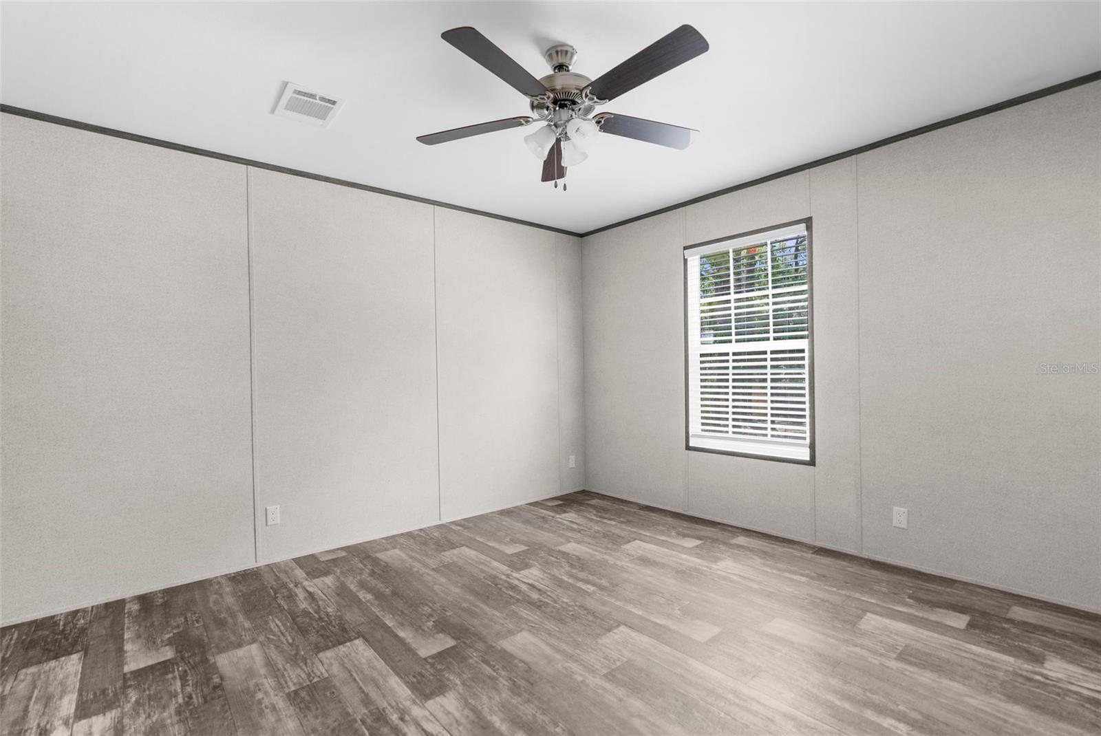 Image 20 of 45 For 5139 Orlando Avenue