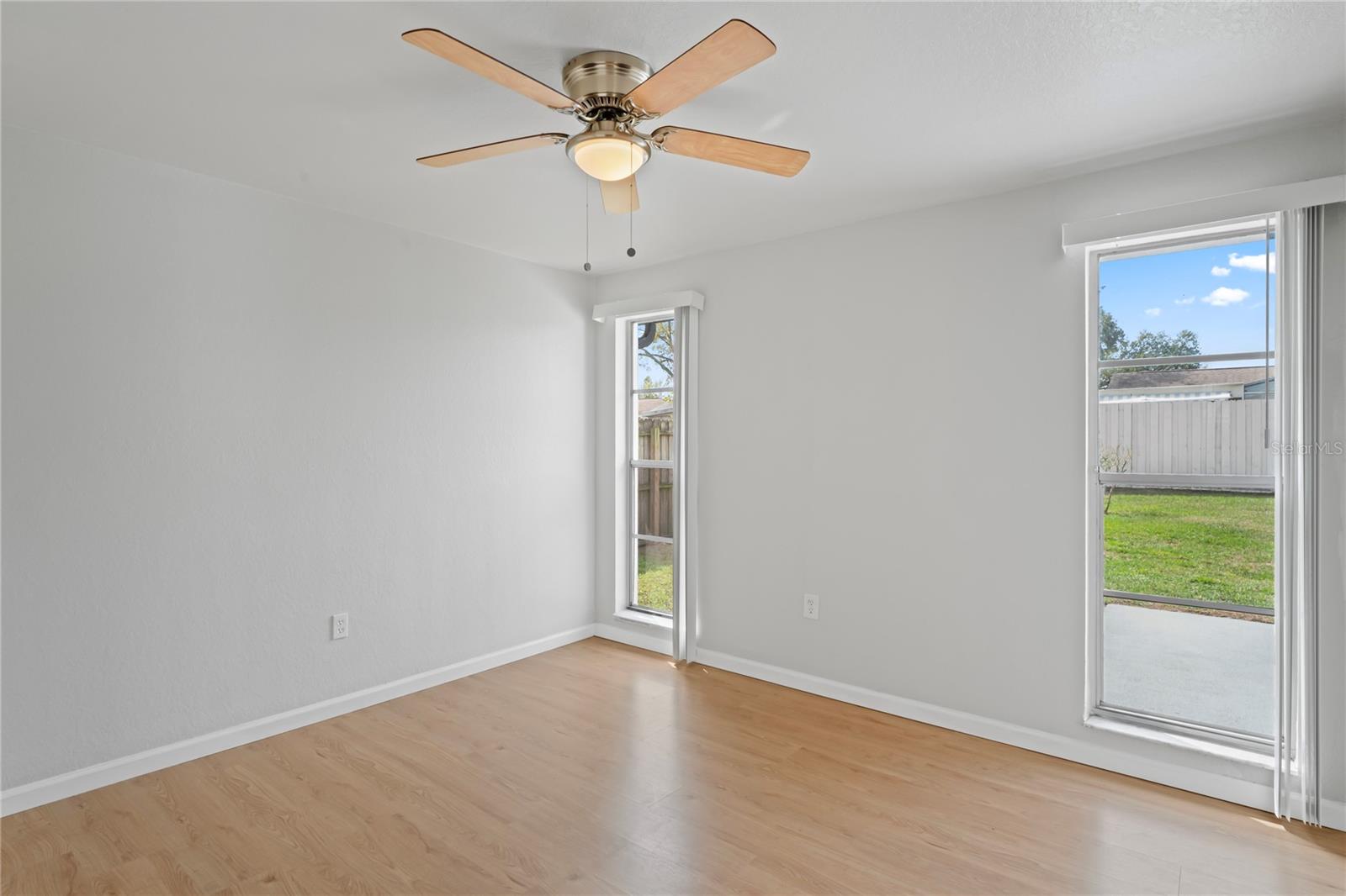 Image 12 of 23 For 3141 Loomis Drive