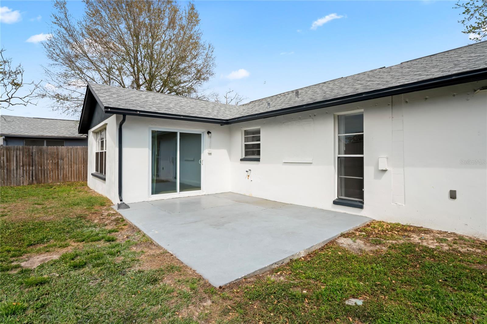 Image 17 of 23 For 3141 Loomis Drive