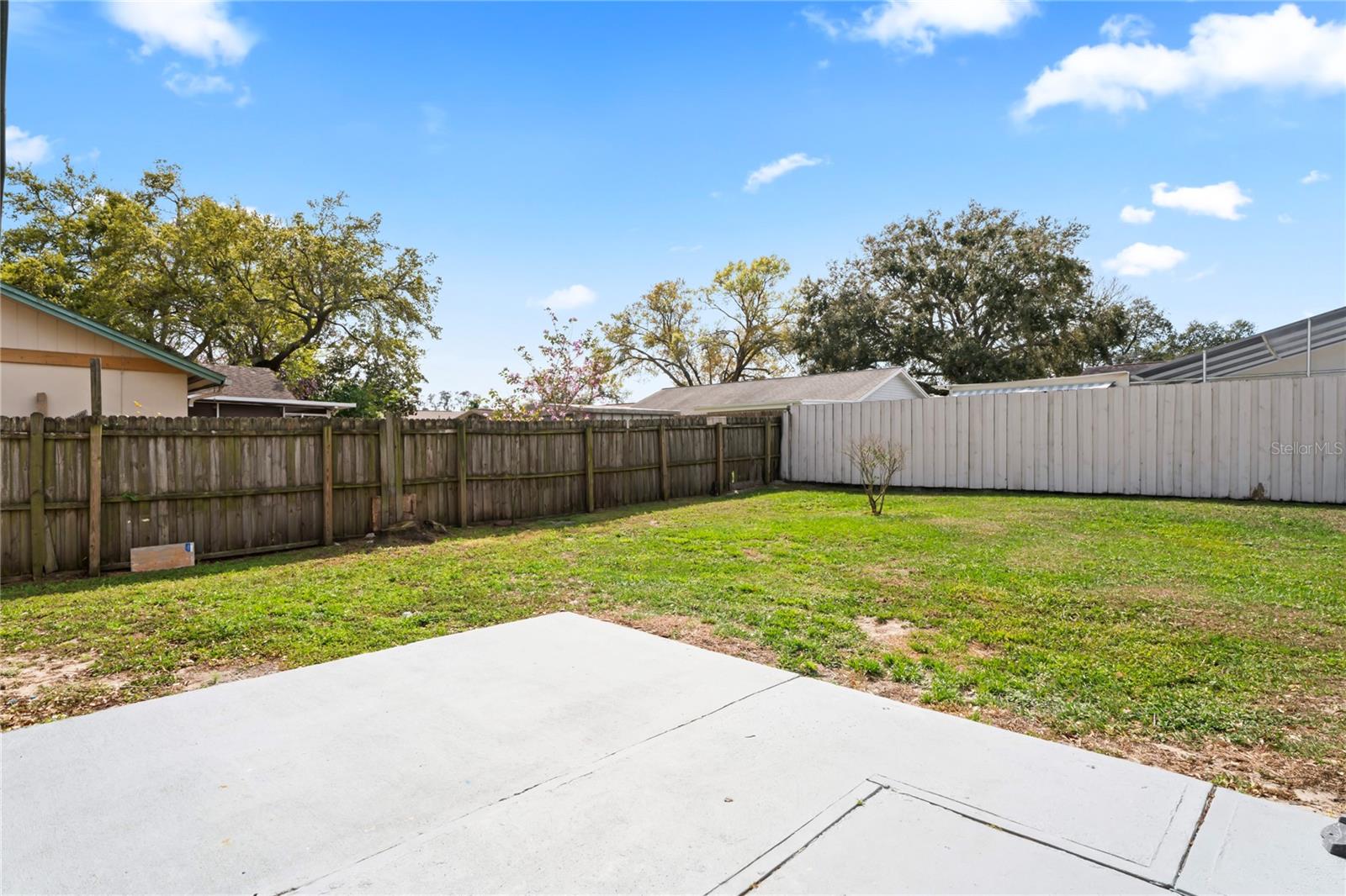 Image 18 of 23 For 3141 Loomis Drive