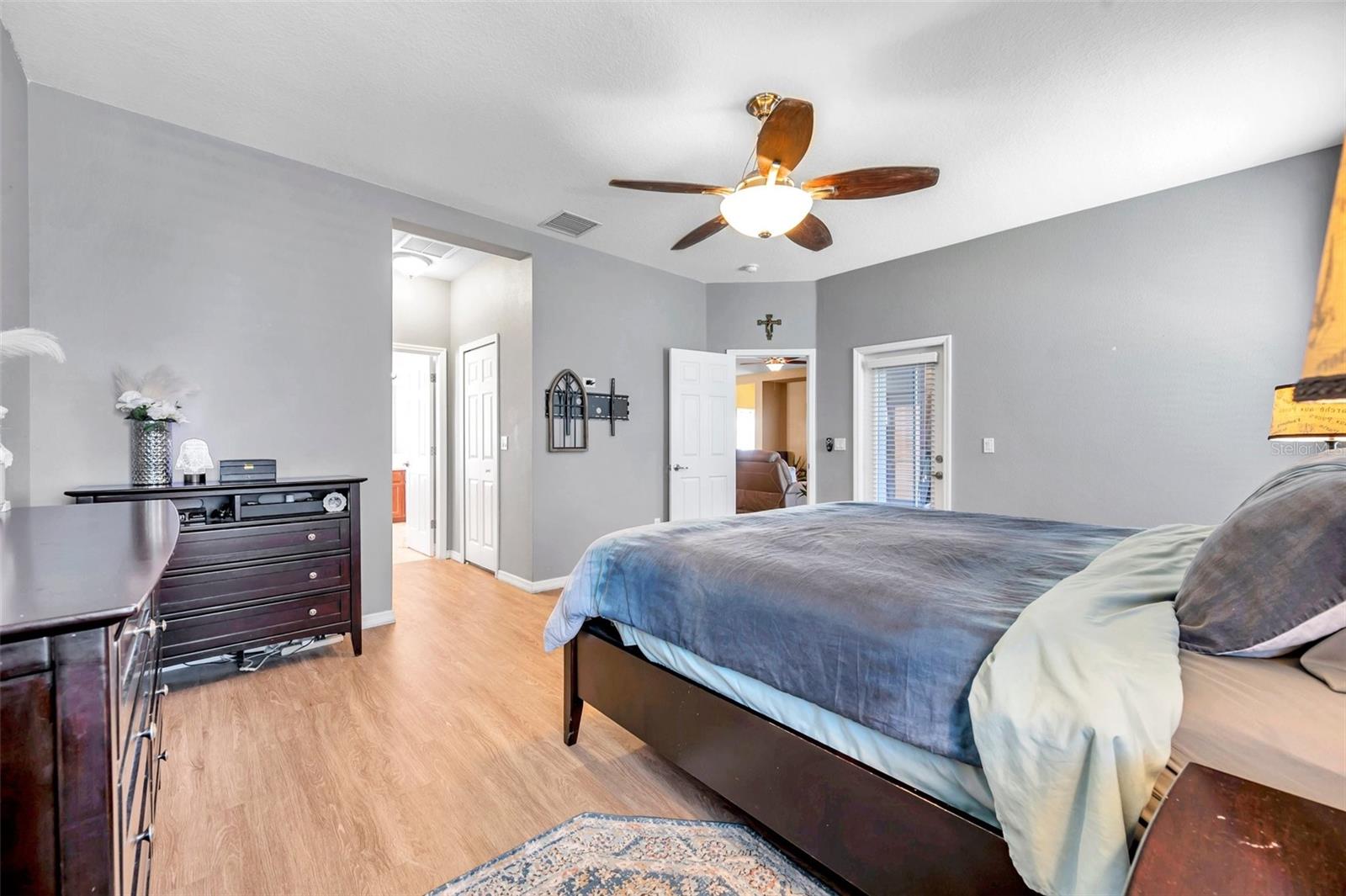 Image 35 of 96 For 8635 Creedmoor Lane