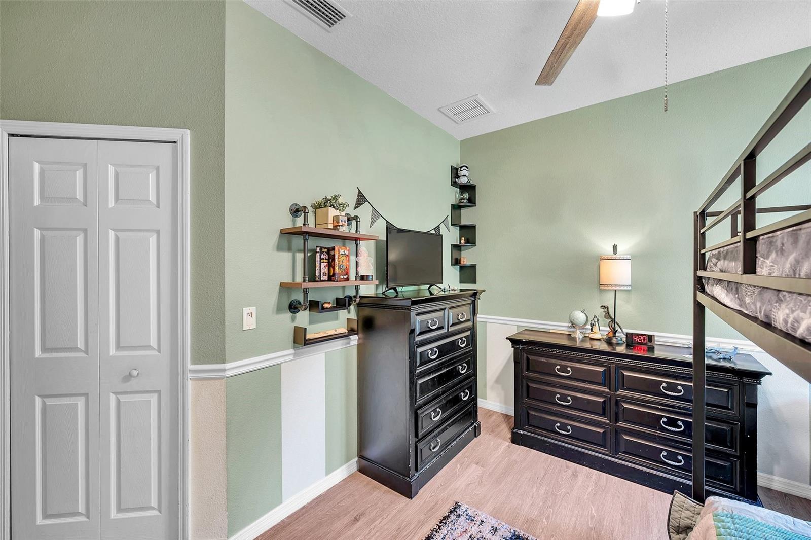 Image 42 of 96 For 8635 Creedmoor Lane