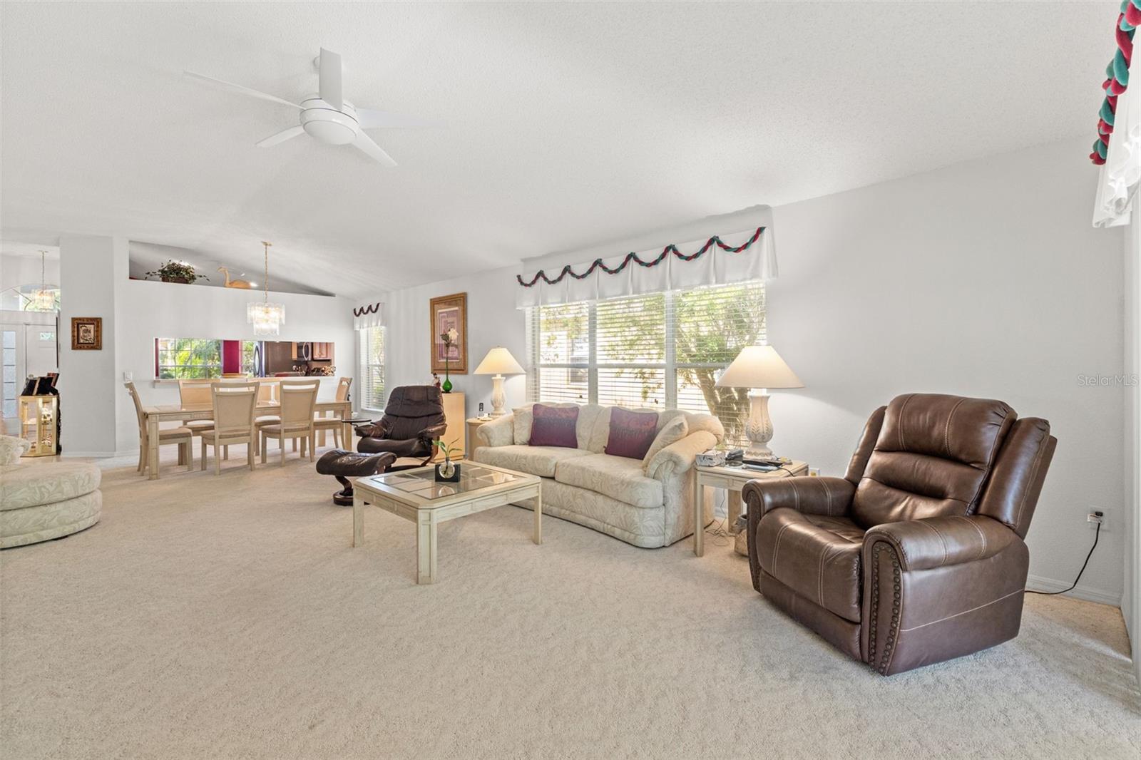 Image 4 of 69 For 1013 Sweet Jasmine Drive