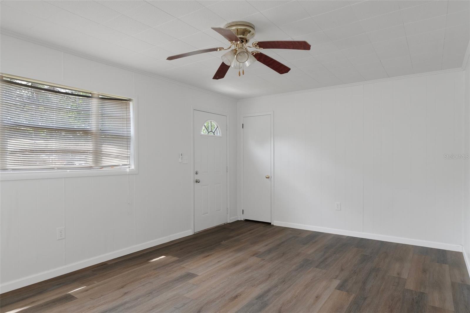 Image 10 of 38 For 6079 Blue Bream Terrace