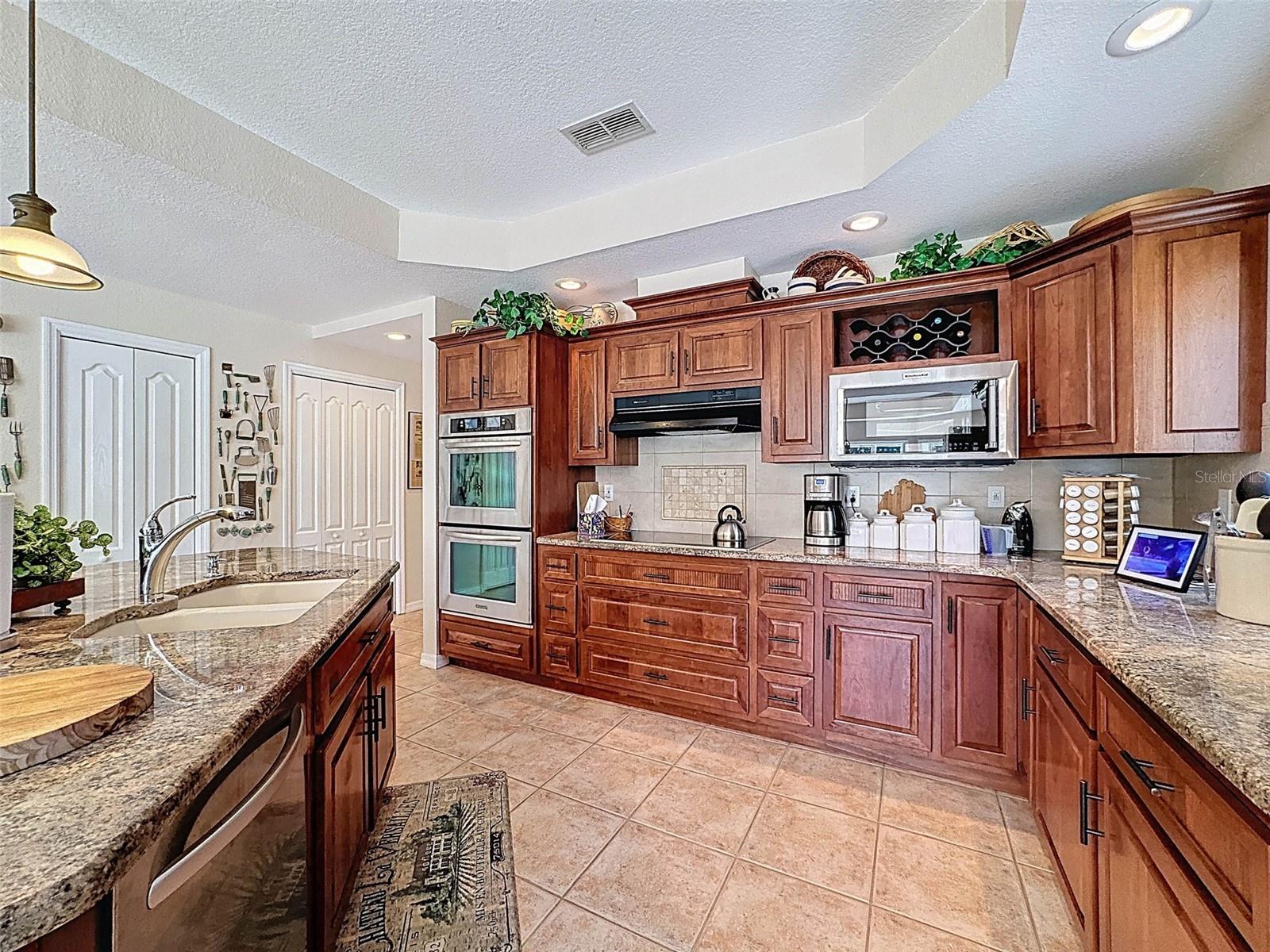 Image 29 of 92 For 5198 Legend Hills Lane