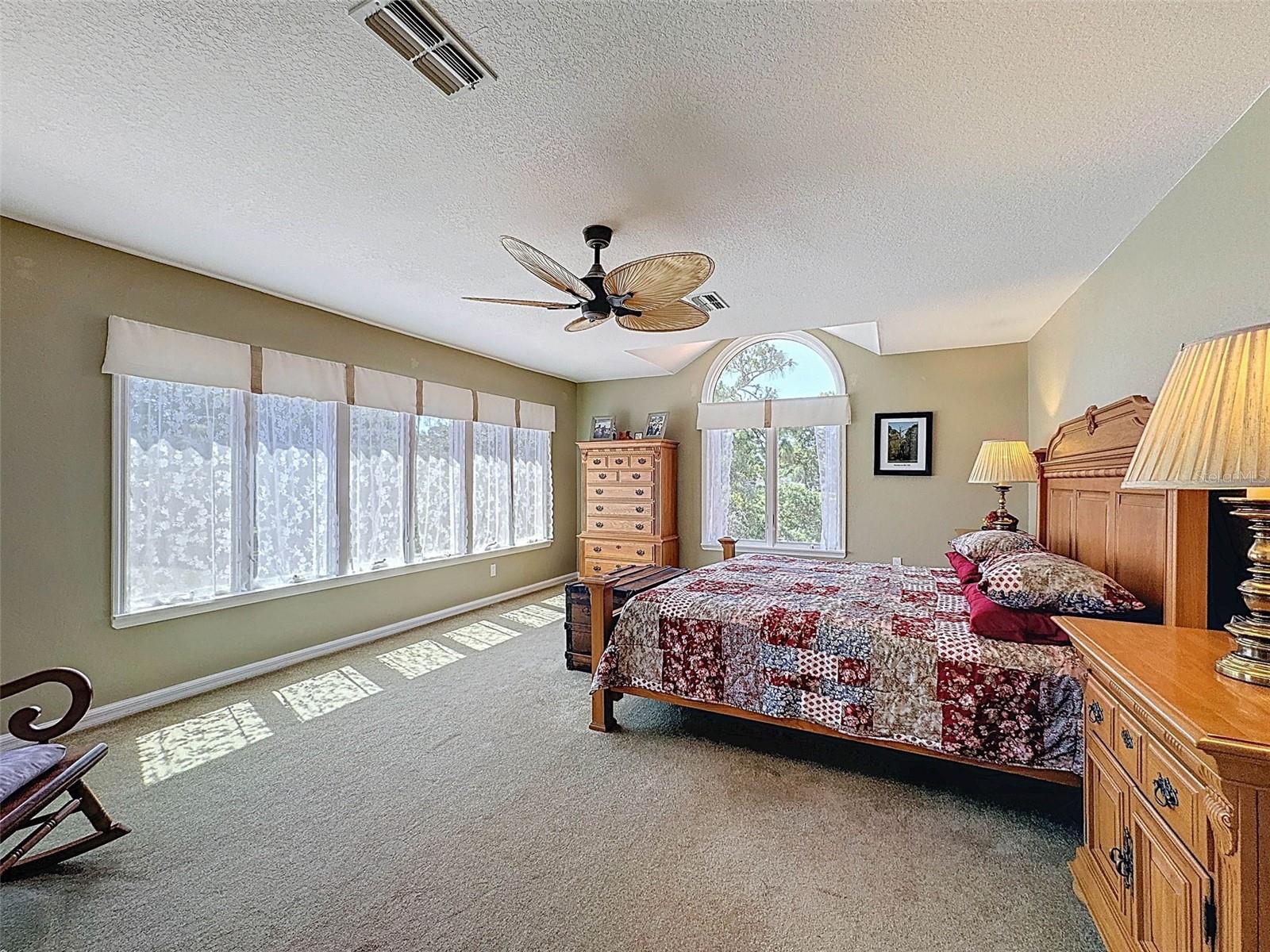 Image 38 of 92 For 5198 Legend Hills Lane