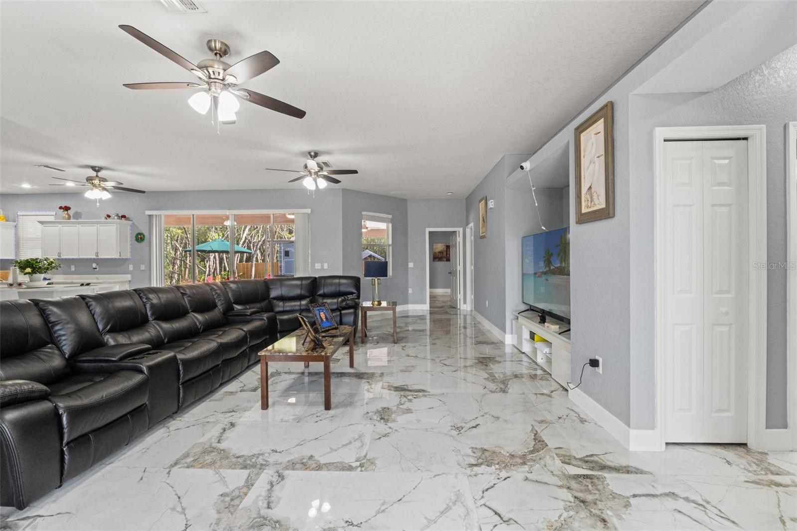 Image 10 of 54 For 9078 Birmingham Avenue