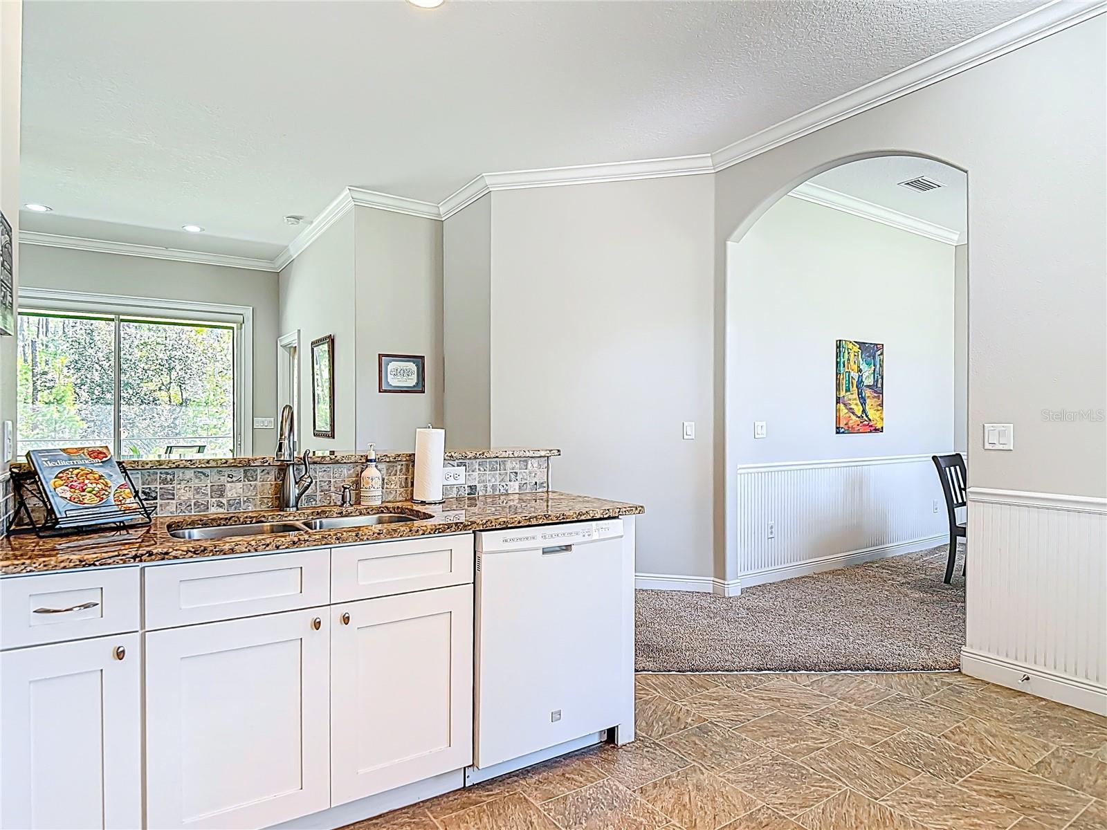 Image 14 of 64 For 9363 Deer Park Drive