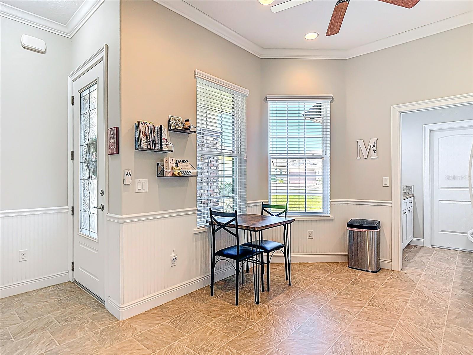 Image 15 of 64 For 9363 Deer Park Drive