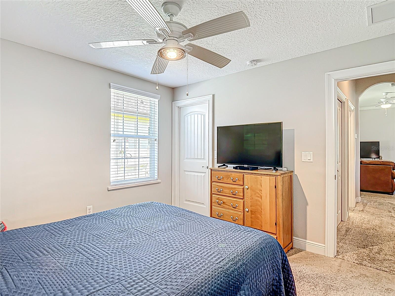 Image 33 of 64 For 9363 Deer Park Drive
