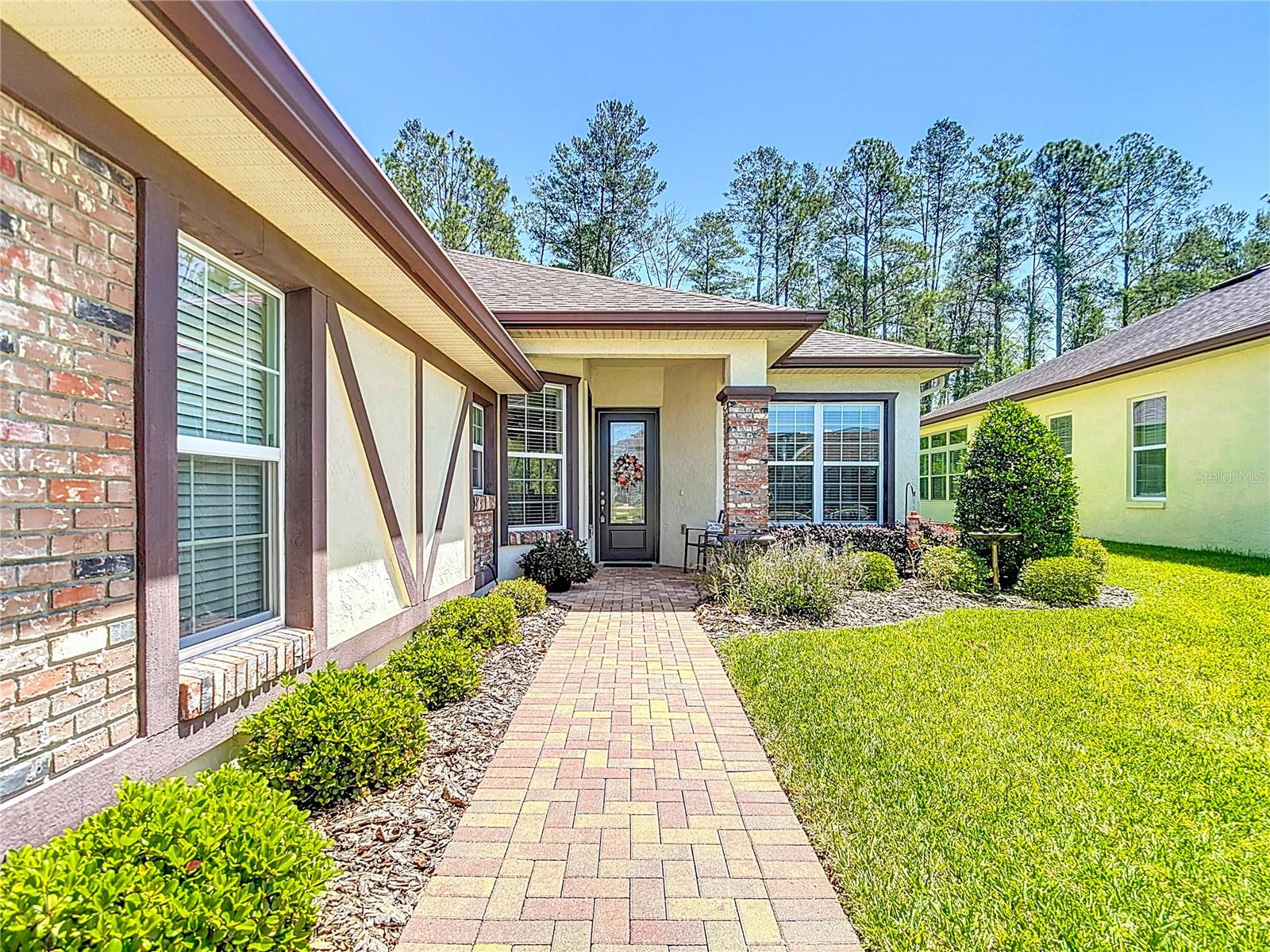 Image 4 of 64 For 9363 Deer Park Drive