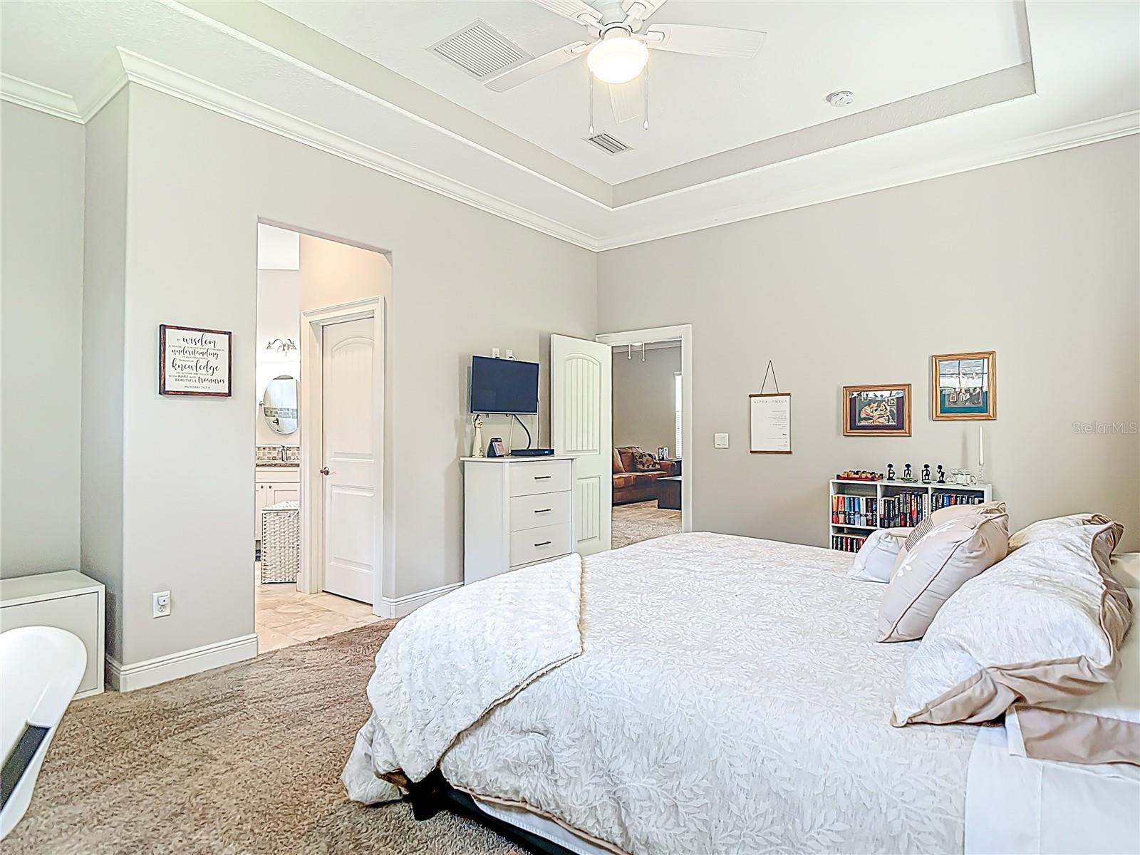 Image 43 of 64 For 9363 Deer Park Drive
