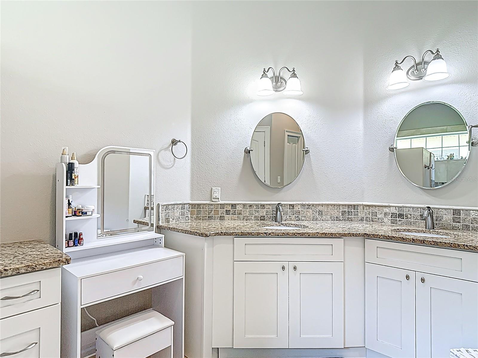 Image 45 of 64 For 9363 Deer Park Drive