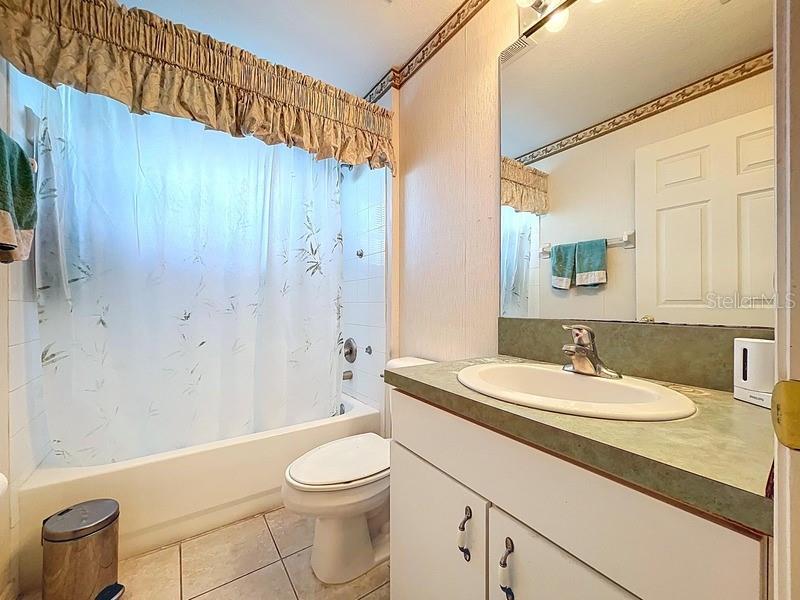 Image 21 of 25 For 3054 Oakbrook Circle