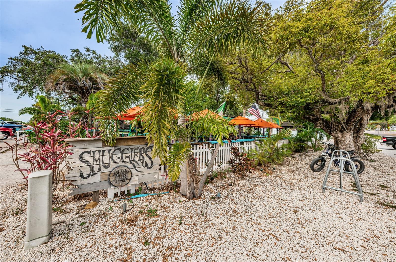 Image 65 of 100 For 1412 Wexford Drive N