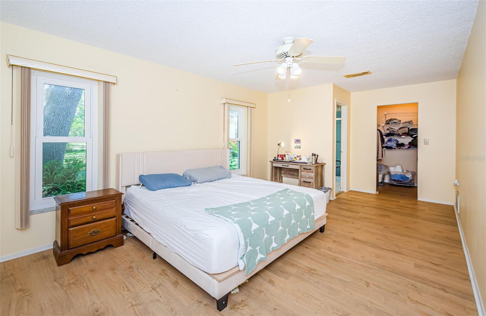 Image 36 of 76 For 10641 Timber Lane