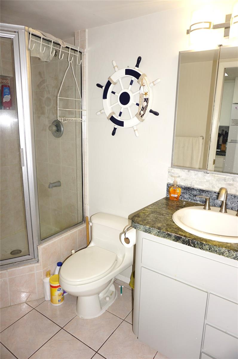 Image 25 of 34 For 1881 Mazo Manor I-6