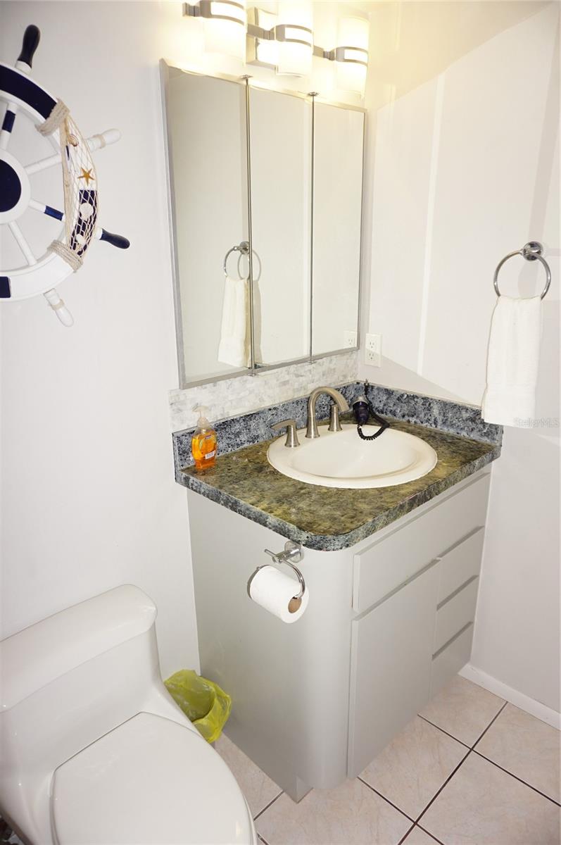 Image 26 of 34 For 1881 Mazo Manor I-6