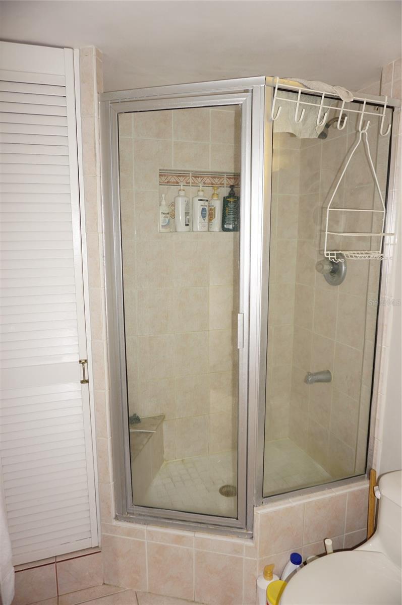 Image 27 of 34 For 1881 Mazo Manor I-6