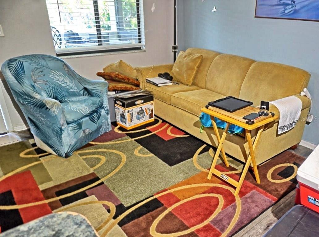 Image 6 of 34 For 1881 Mazo Manor I-6