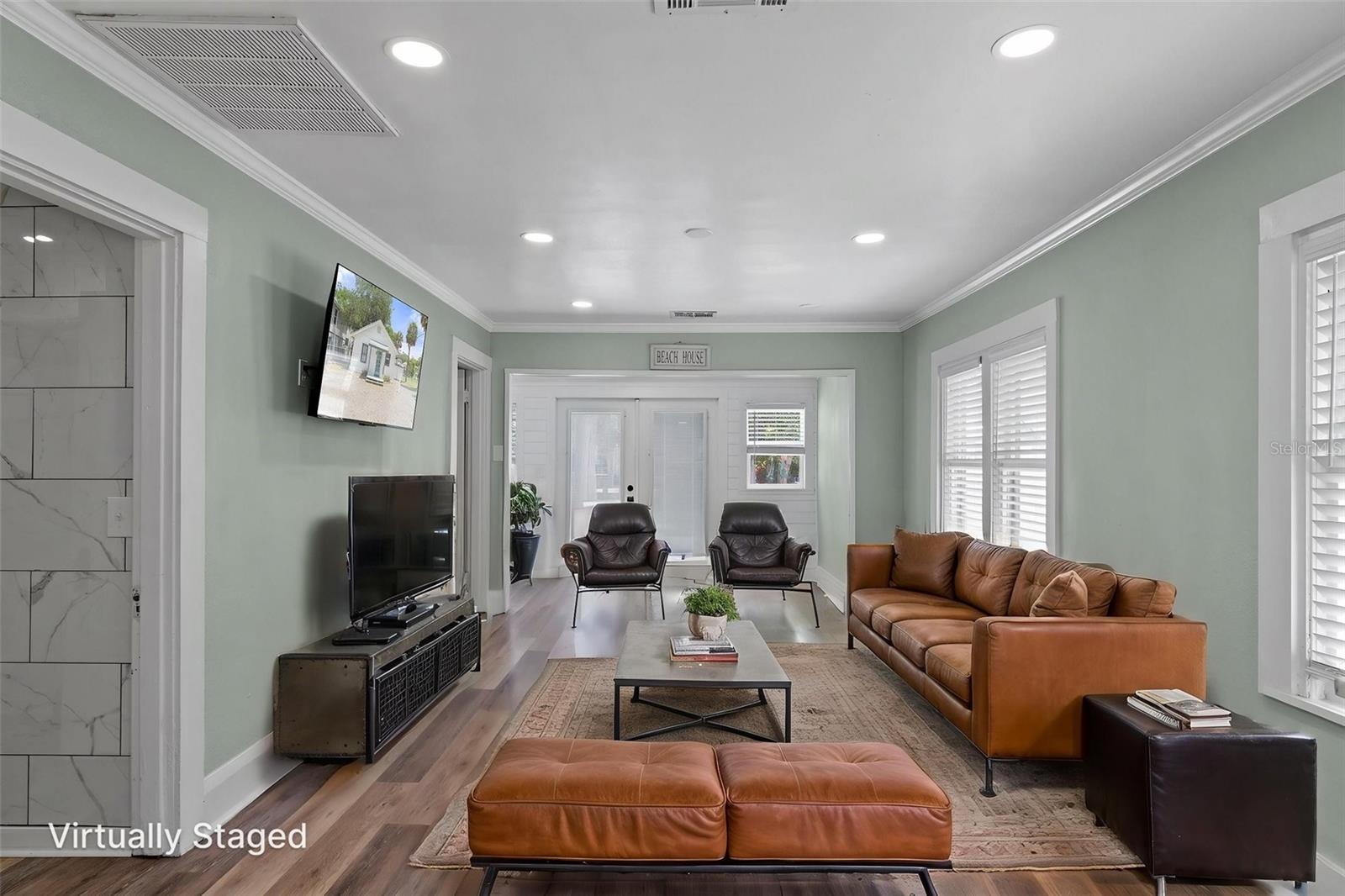 Image 15 of 50 For 7252 Coventry Court
