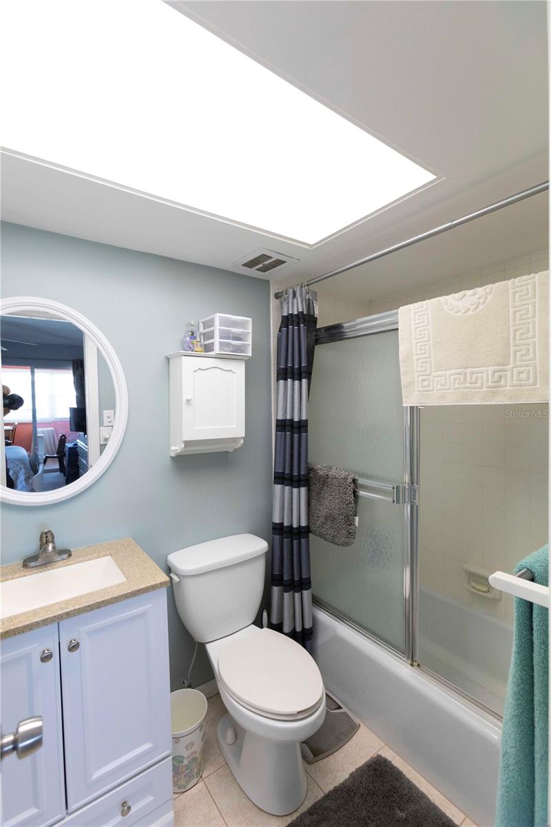 Image 11 of 27 For 4726 Marine Parkway 201