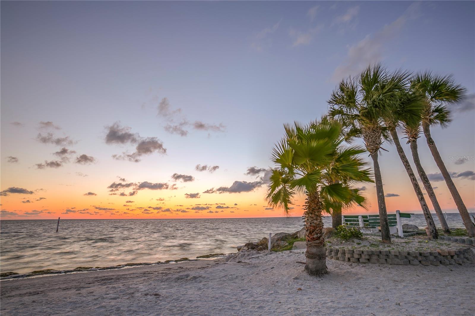 Image 24 of 27 For 4726 Marine Parkway 201