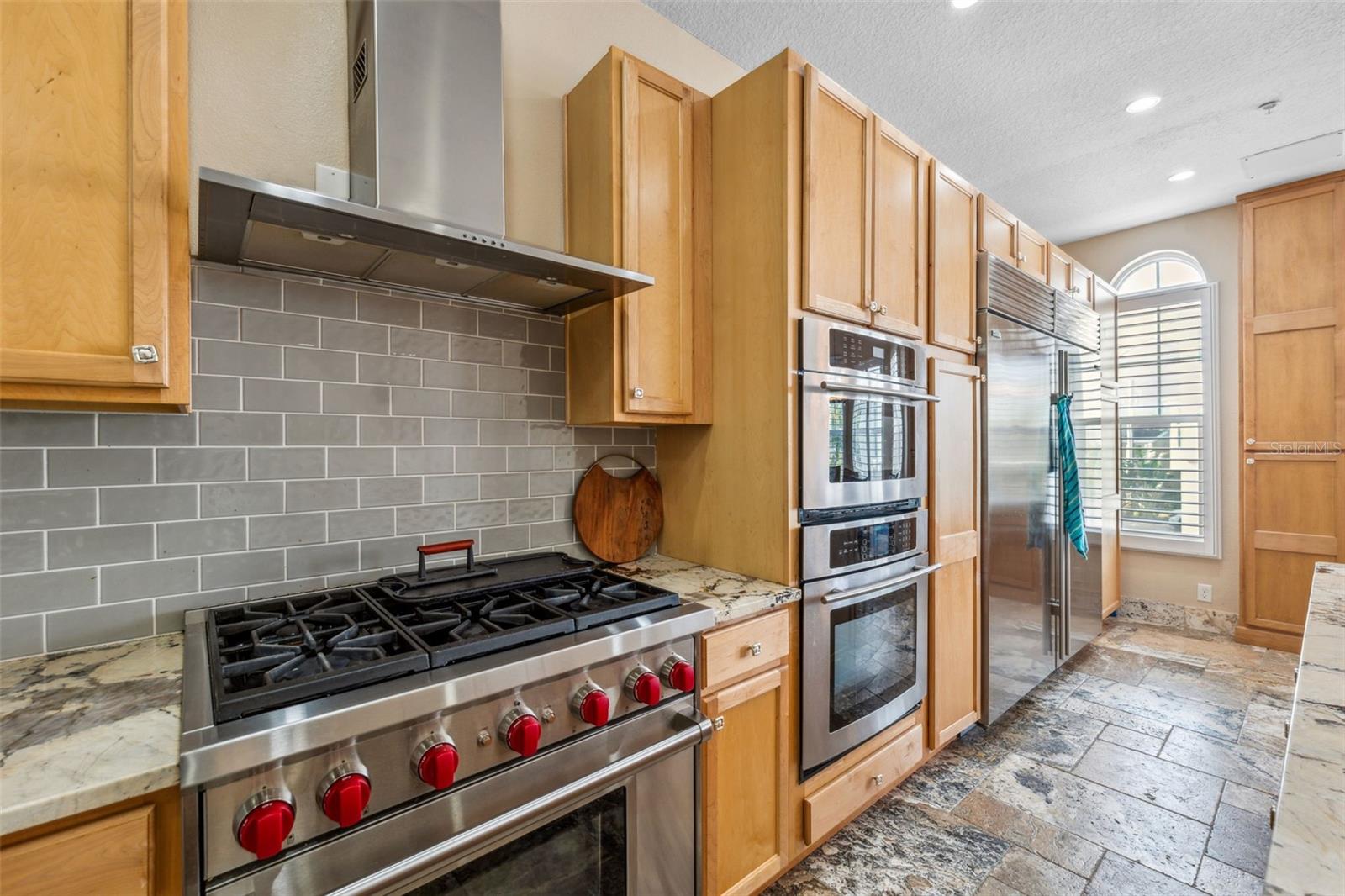 Image 17 of 66 For 1340 Bayshore Boulevard 411