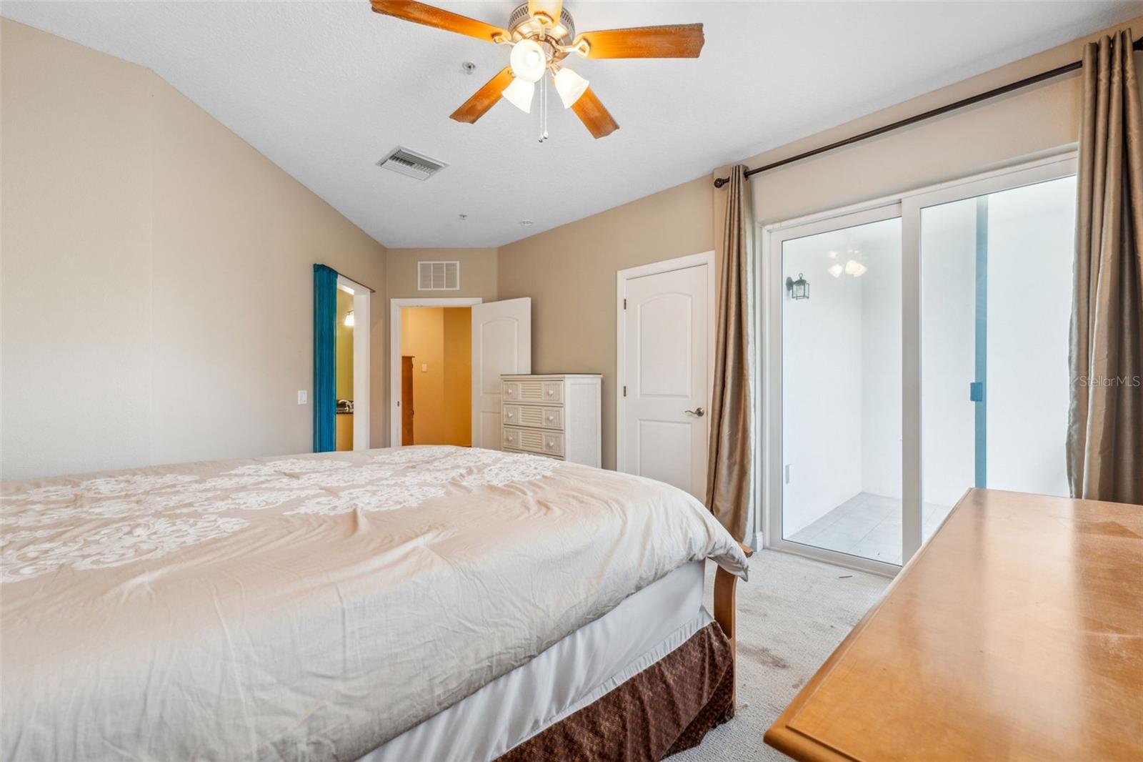 Image 27 of 66 For 1340 Bayshore Boulevard 411