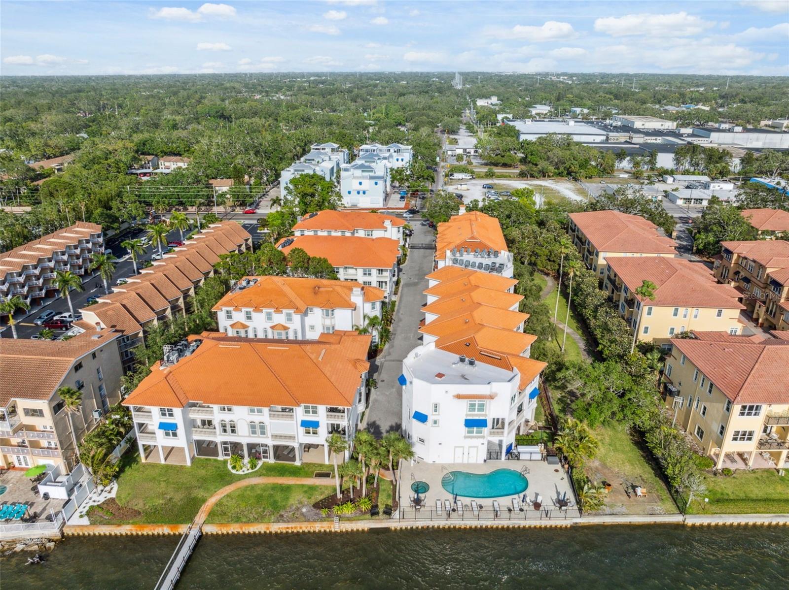 Image 55 of 66 For 1340 Bayshore Boulevard 411
