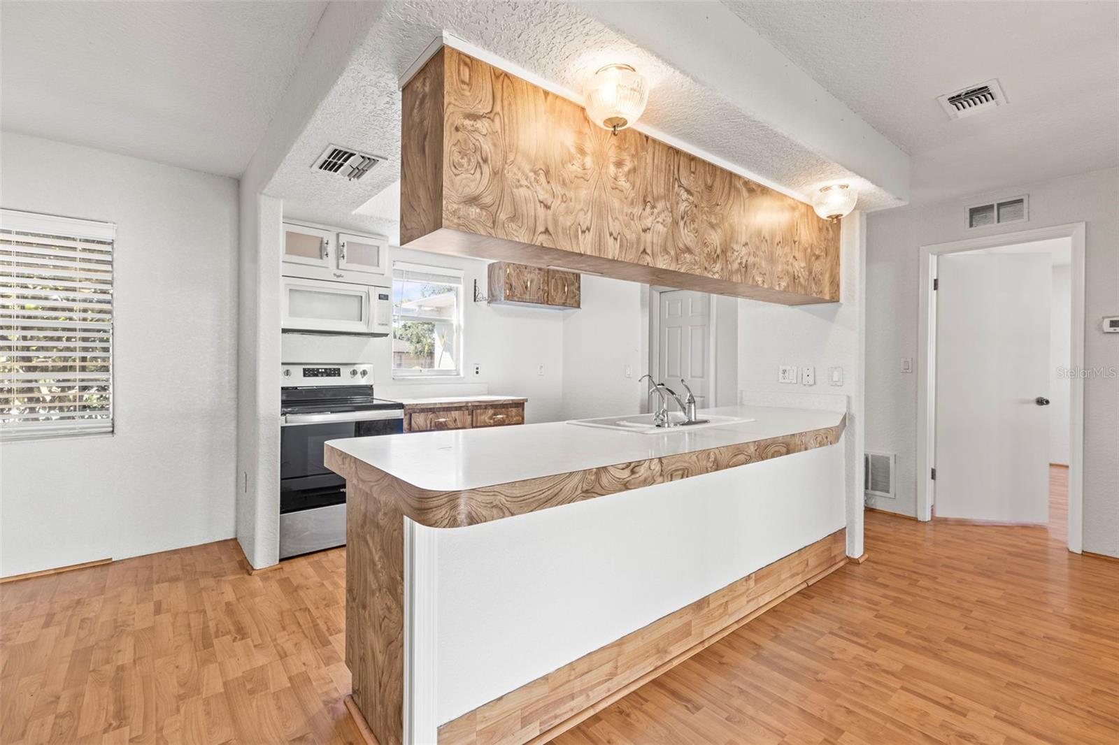 Image 12 of 40 For 12065 Shadow Ridge Boulevard