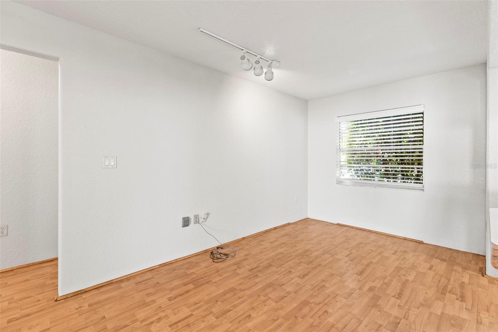 Image 18 of 40 For 12065 Shadow Ridge Boulevard