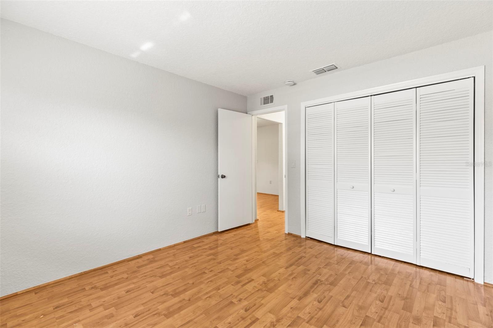 Image 21 of 40 For 12065 Shadow Ridge Boulevard