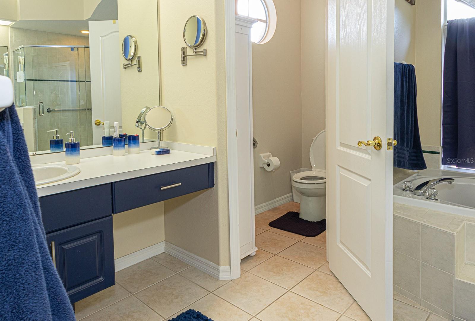 Image 37 of 60 For 13942 Talmage Loop