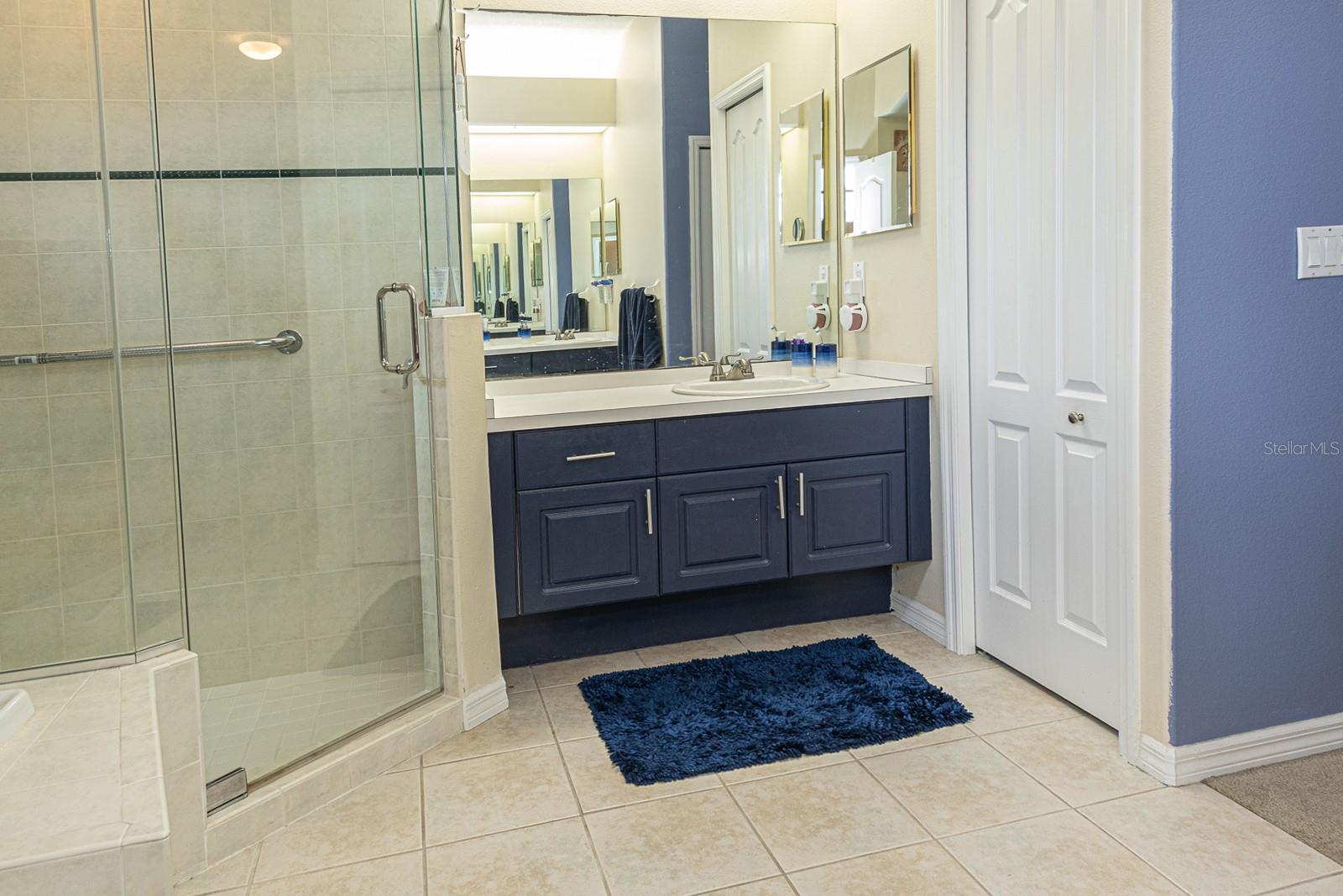 Image 38 of 60 For 13942 Talmage Loop