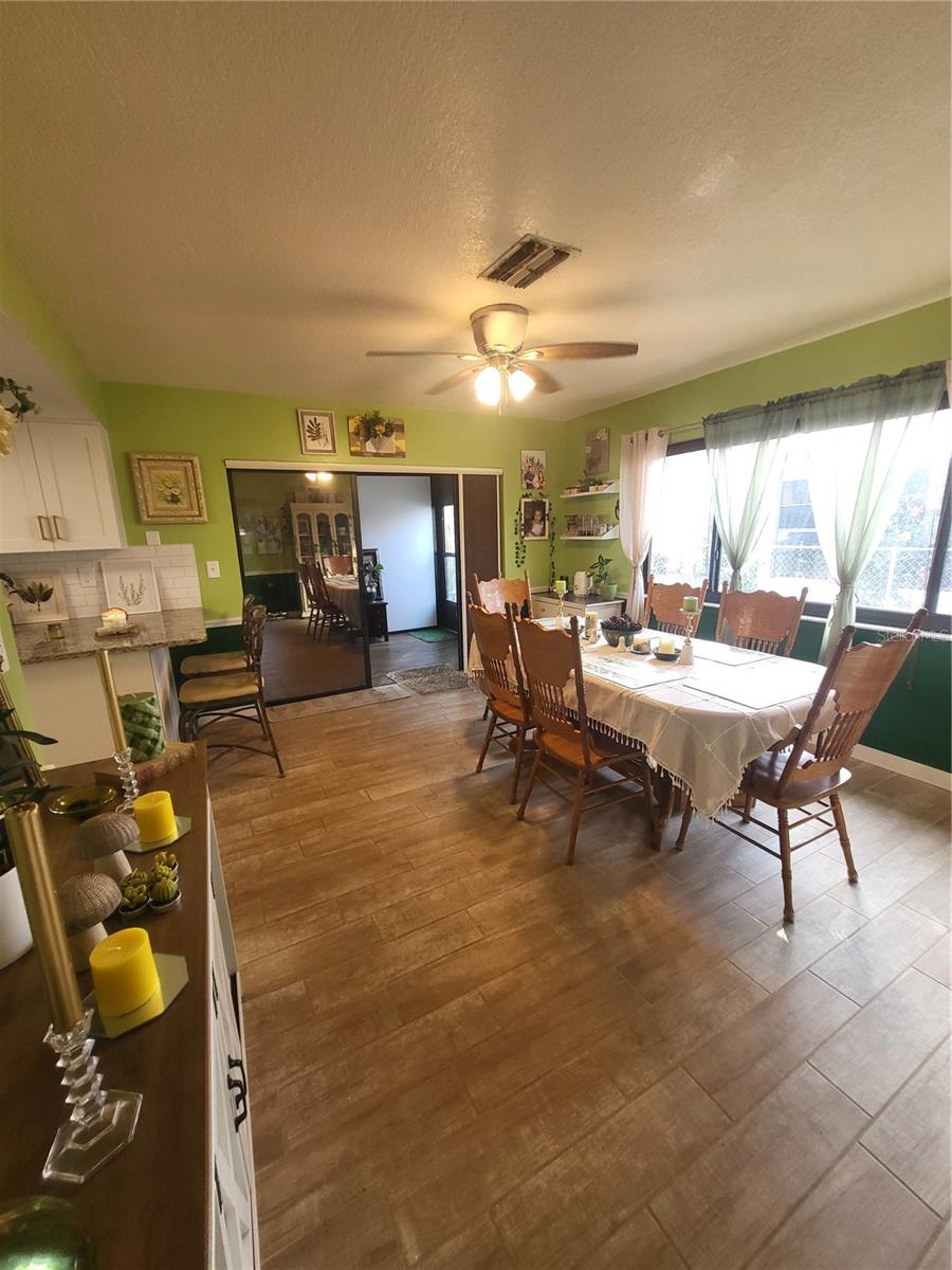 Image 21 of 48 For 13111 Sheridan Drive