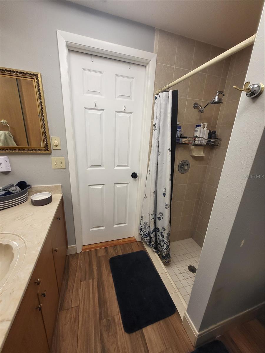 Image 34 of 48 For 13111 Sheridan Drive