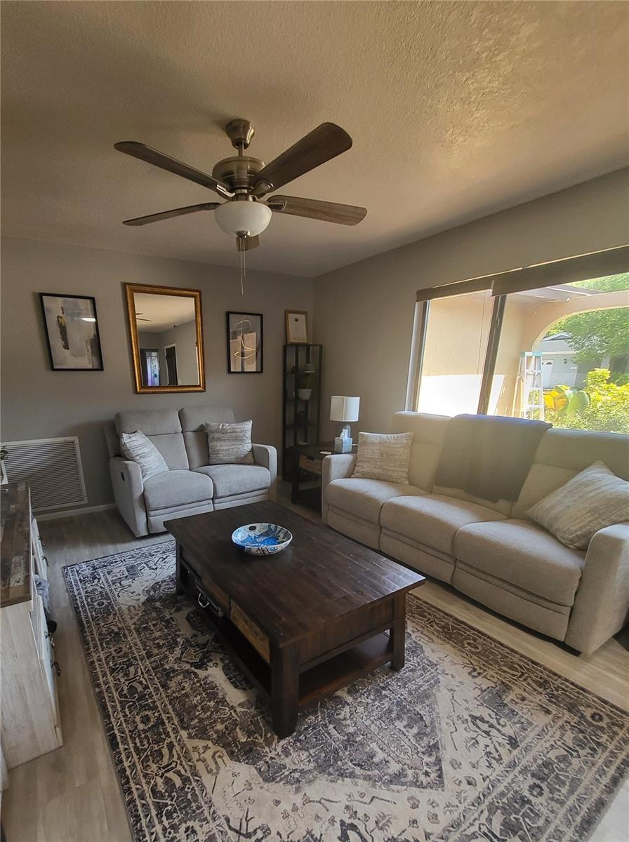 Image 4 of 48 For 13111 Sheridan Drive