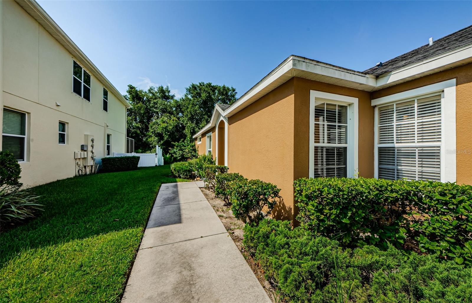 Image 4 of 37 For 8604 Corinthian Way