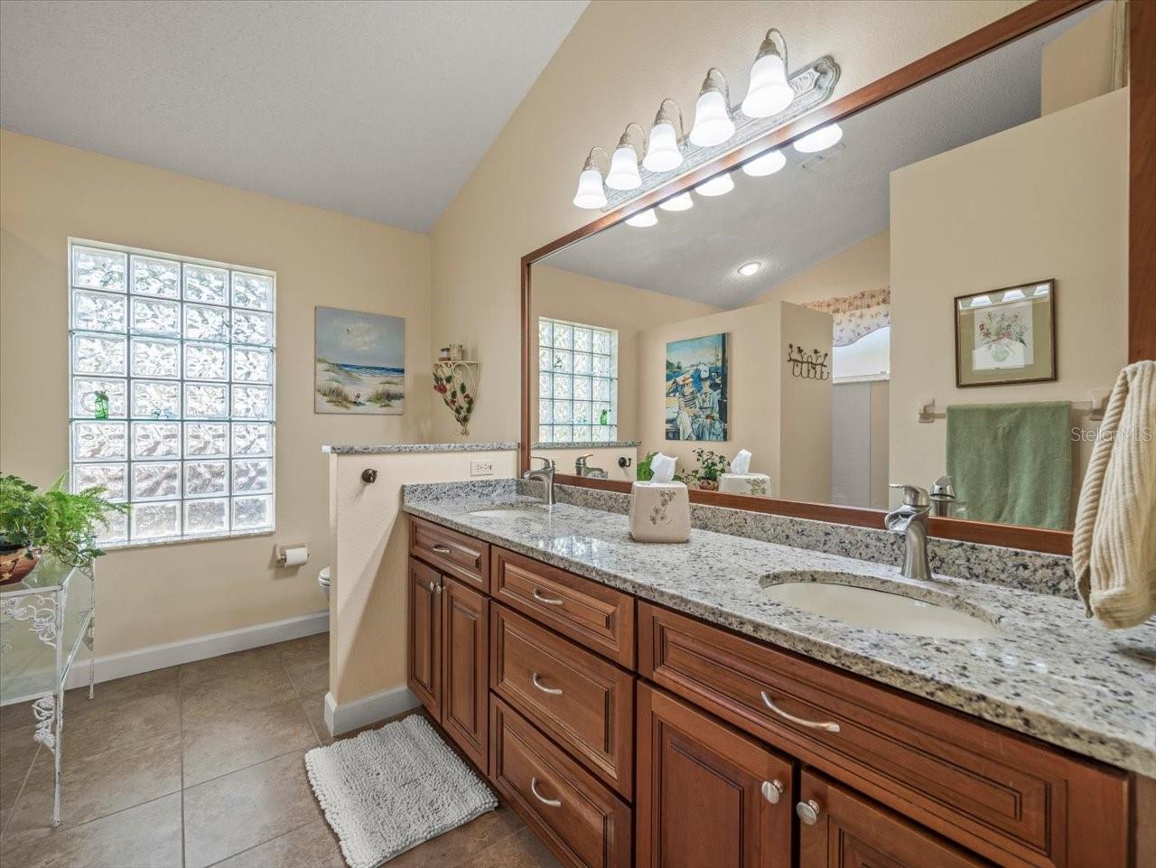 Image 25 of 48 For 446 Romine Court