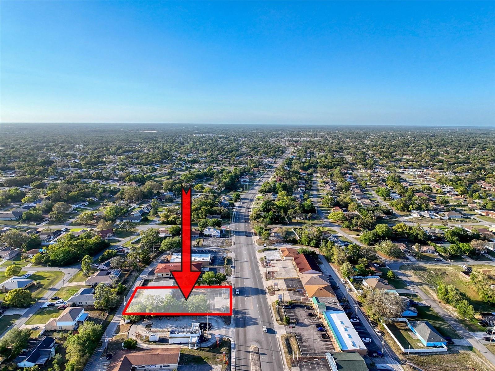 Listing photo id 8 for 2157 Mariner Boulevard